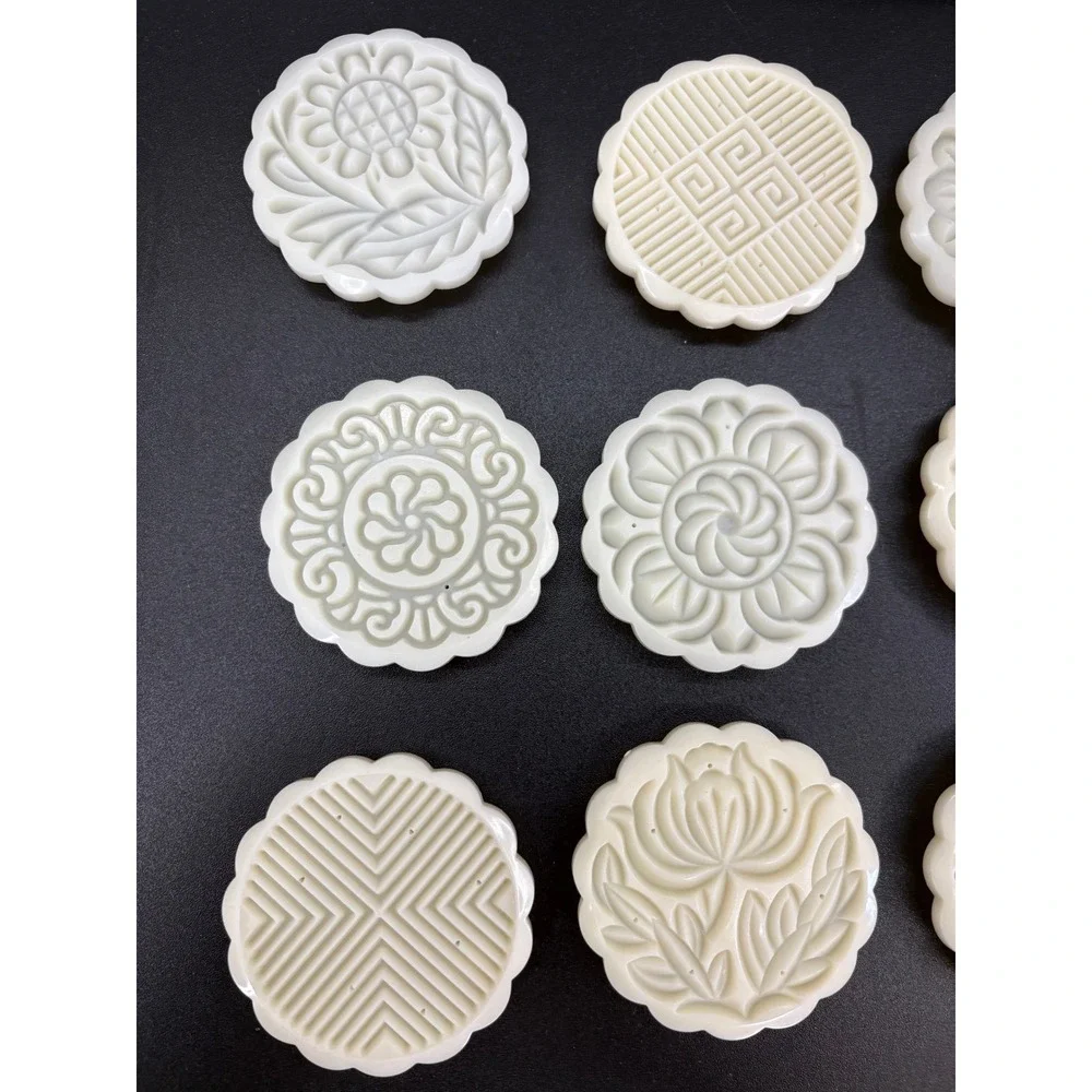 N/A mooncake mold
